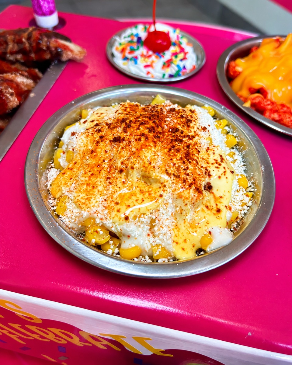 Elote preparado at La Michoacana Premium Oak Lawn.
